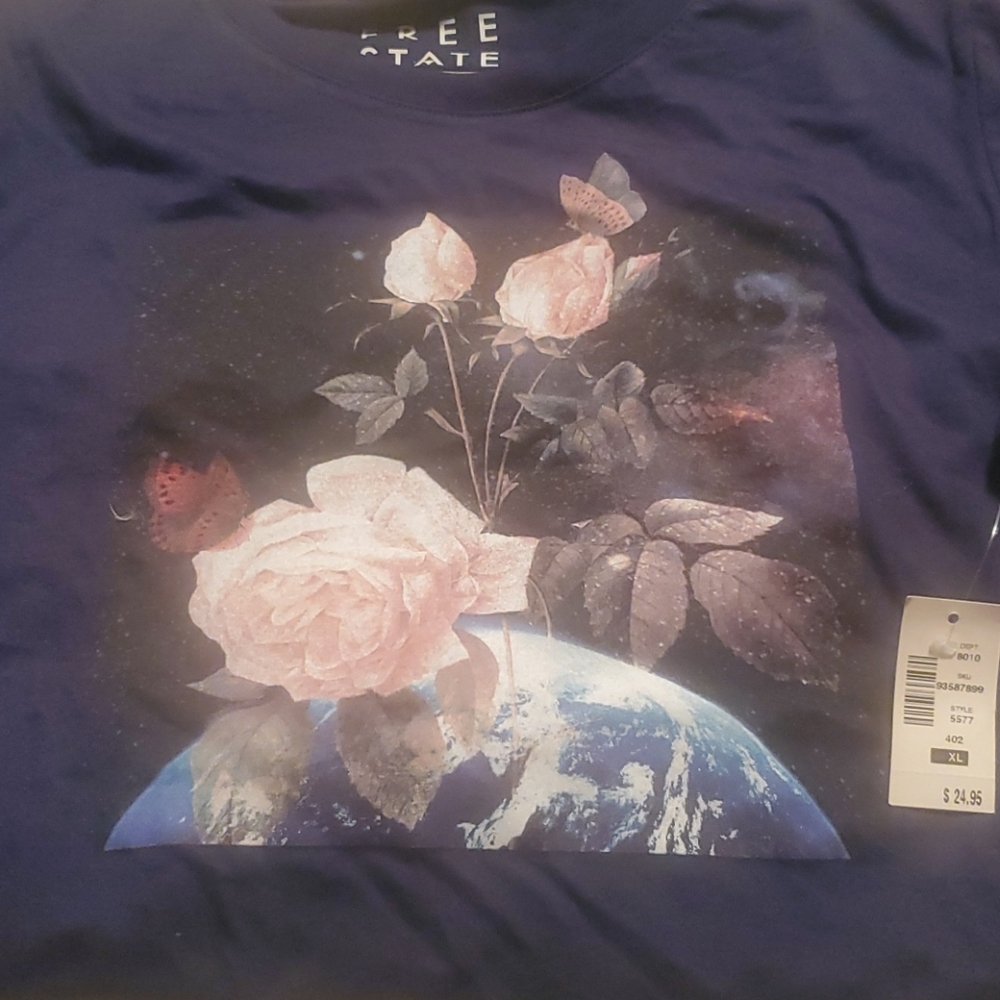 Aeropostale t shirt